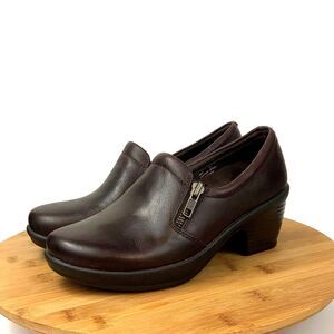 Comfort by Klogs Leather Slip Resistant Clog 36 Brown Carved Heel & Zipper